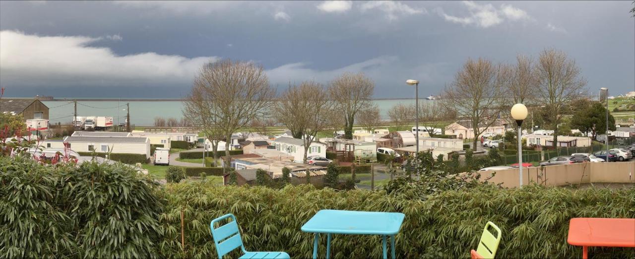 SHELDER Hôtel - CHERBOURG EN COTENTIN - Equeurdreville Cherbourg-en-Cotentin Exterior foto